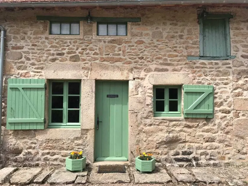 Morvan La Pastourelle - Image 1
