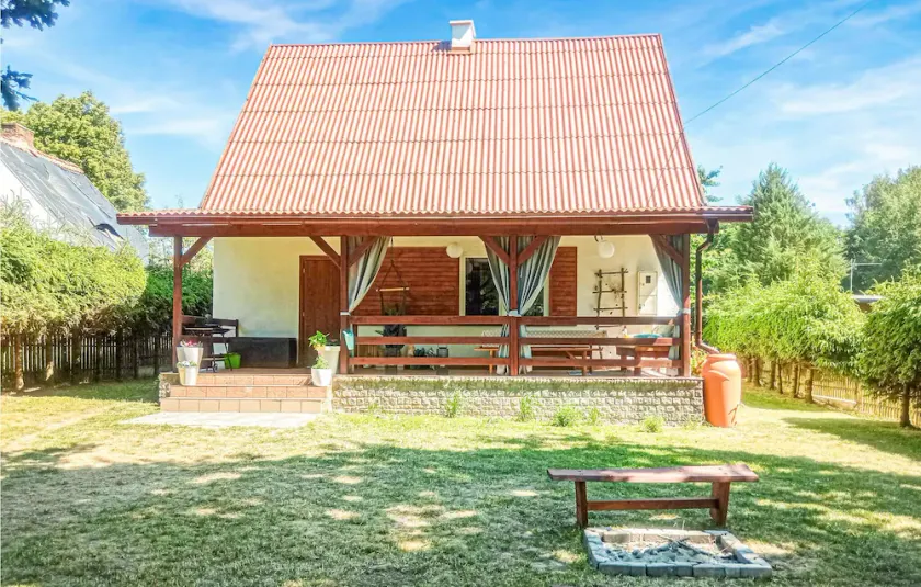 4 Bedroom Lovely Home In Zalewo - Image 1