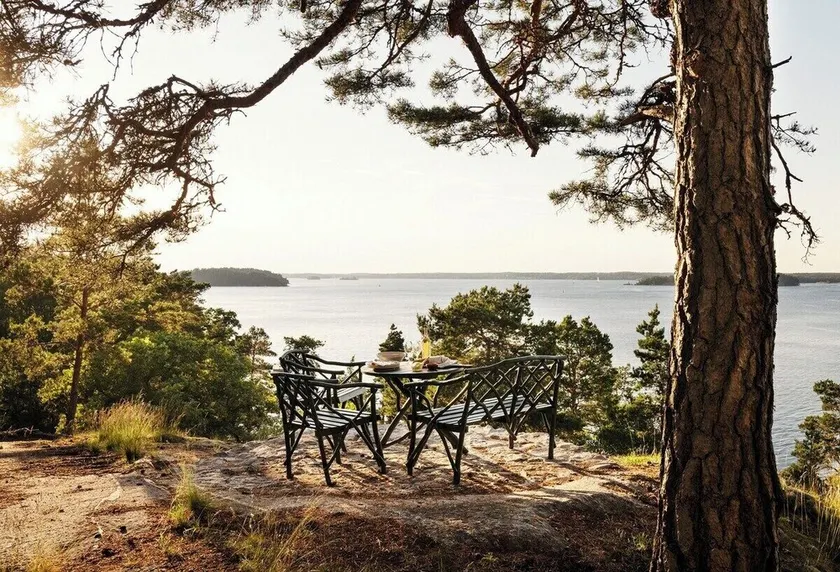 A restored 1911 waterfront estate on Skarpö — 7 bedrooms, private dock, and wood-fired sauna - Image 1