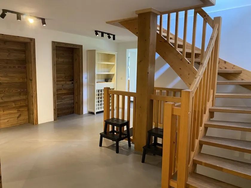 Luxury chalet within walking distance of the centre - Image 1
