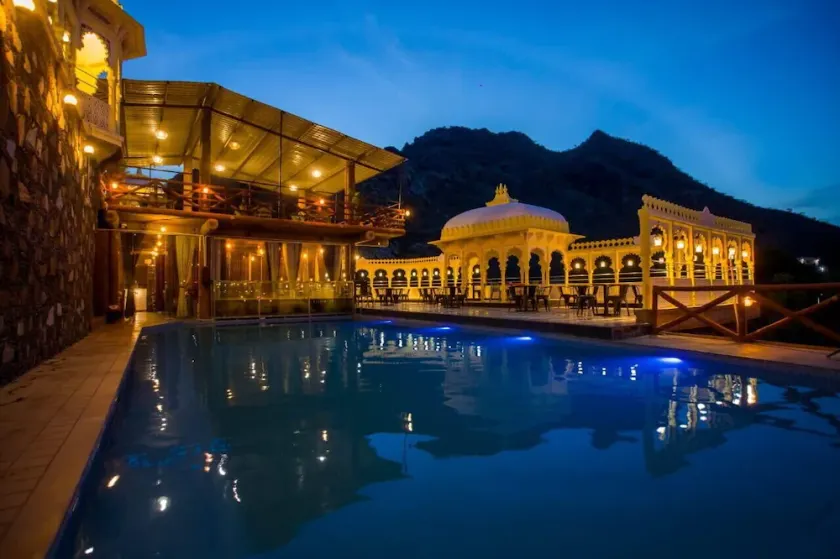 Badigarh Palace Resort - Image 1