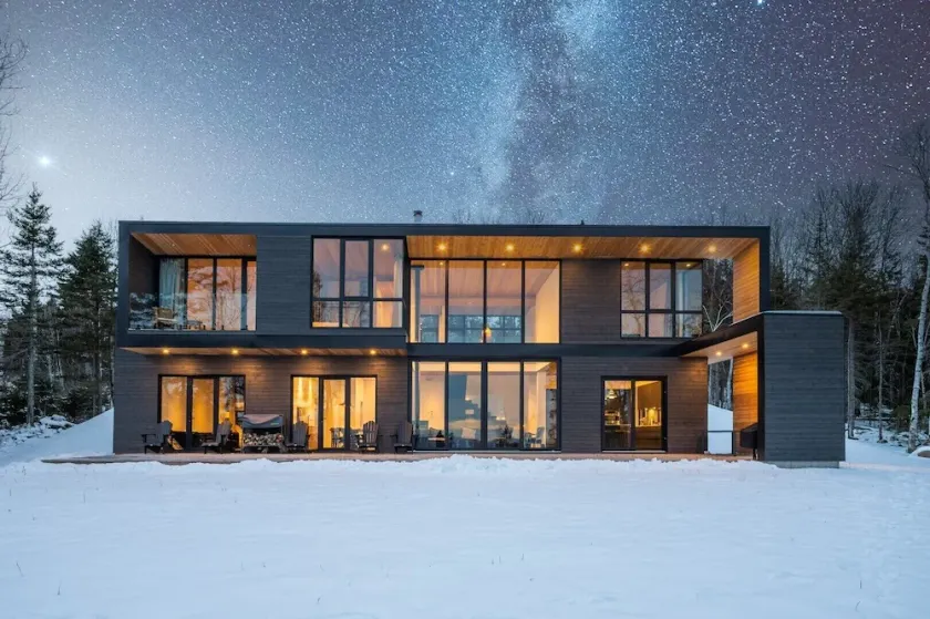 Luxueuse & chaleureuse villa dans Charlevoix face au Fleuve Saint-Laurent - Image 1
