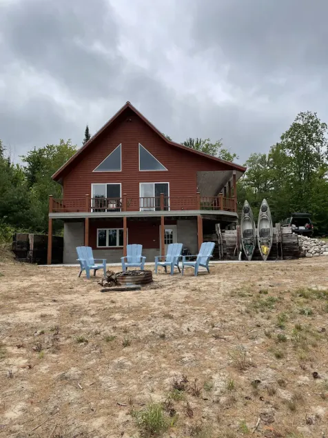 Welcome to The Nauti Pine Lodge - Image 1