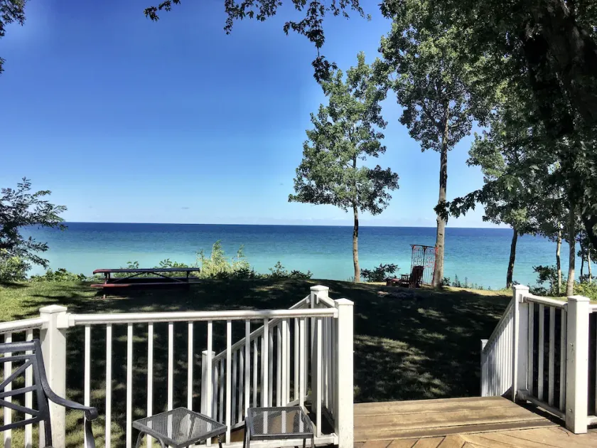 'Luksus' Waterfront Home i Lake Erie Wine Country - Image 1
