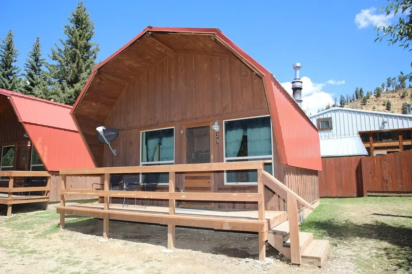 Located on our Private Fishing Pond - Image 1