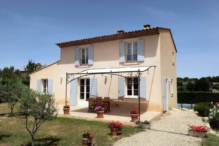 La Tour d'Aigues: Ferienhaus mit privatem Pool im Luberon. - Image 1