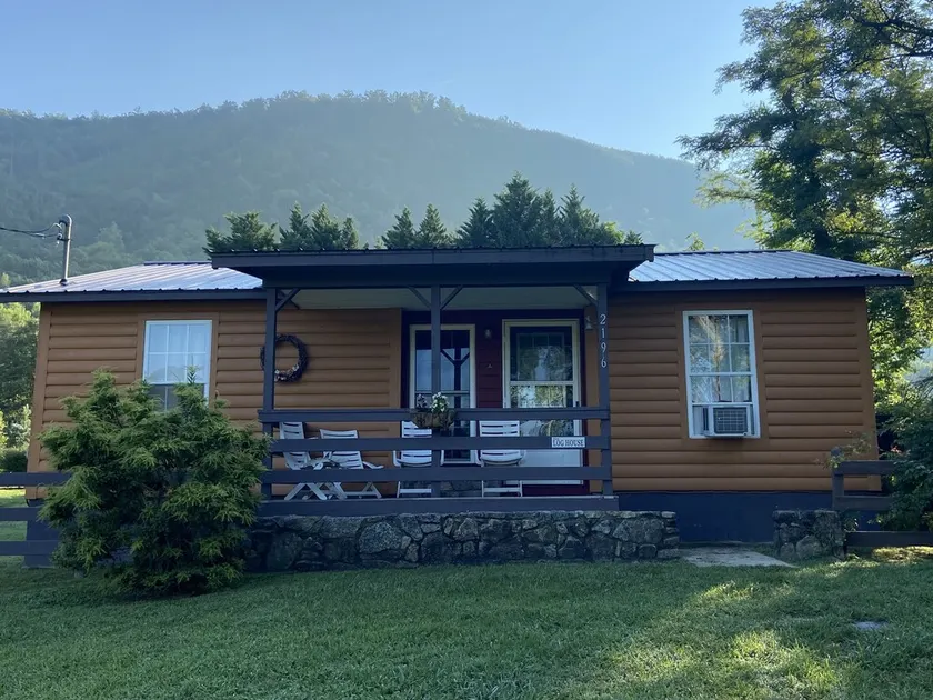 Log House on the French Broad River - Image 1