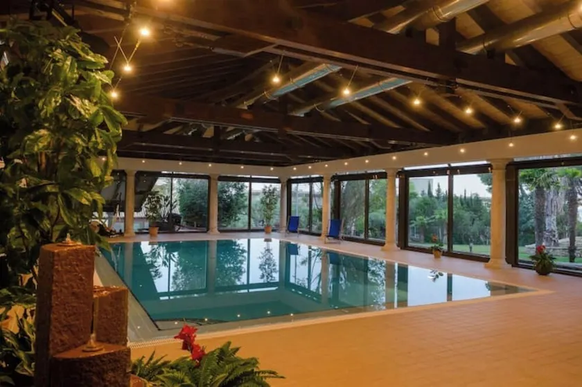 CLOISTER IT. LUX FINCA IN EBRO DELTA - Image 1