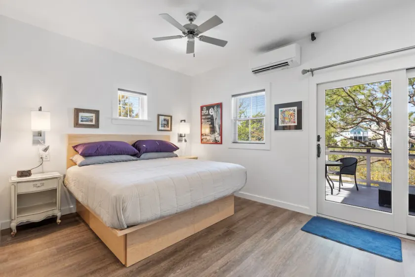 Boutique Hotel Folly Room 7: Deluxe Studio with a spacious deck and marsh views - Image 1