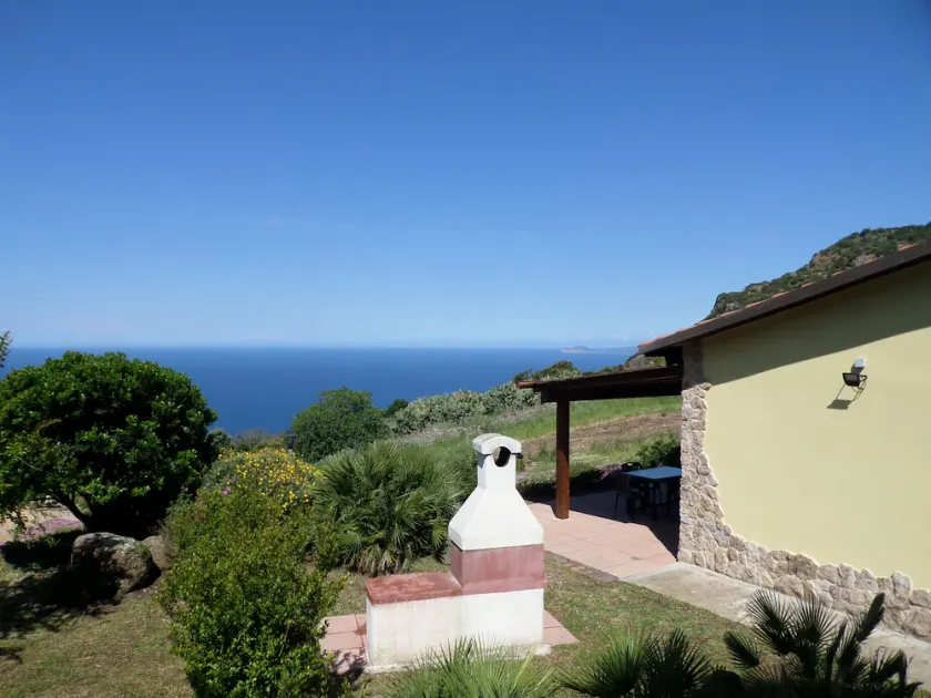 PalaEntòne - Lantana: Little Paradise, Relaxation, Nature, Sea Views and Sunsets - Image 1