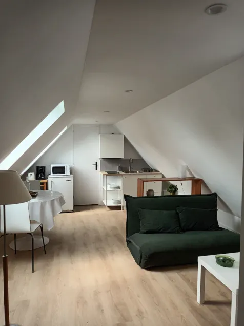 Independent apartment - expectionnal sea view - swimming pool - 3 persons - Image 1