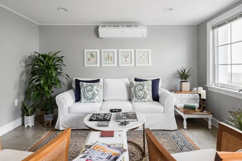 3BDR Eclectic Apartment - For Families - Quiet -  just walk to Tulane University - Image 1
