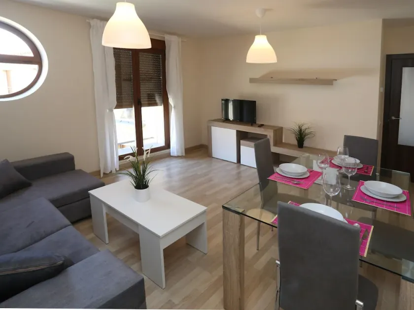 Appartement-Salle de bain privée - Image 1