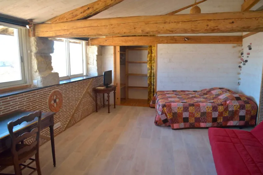 Superbe Appartement Haussmannien Avec Sauna et Salle de Projection - Image 1