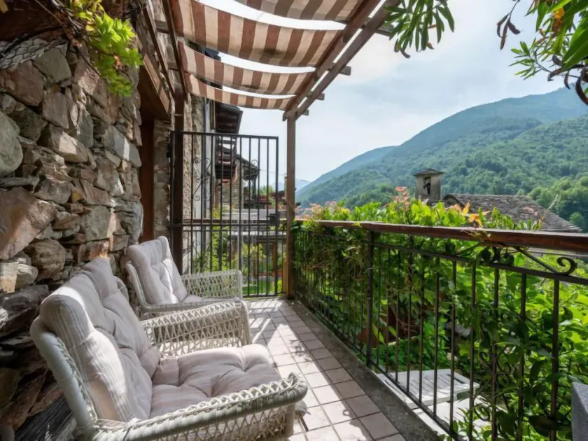 Chalet Il Gianlupo by Interhome - Image 1