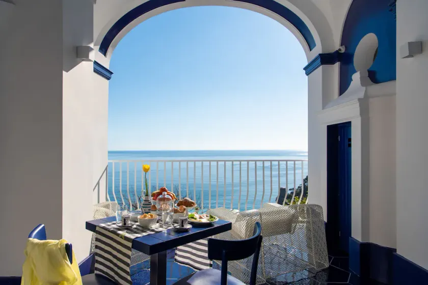 Imperati Suites by Alcione Residence - Image 1
