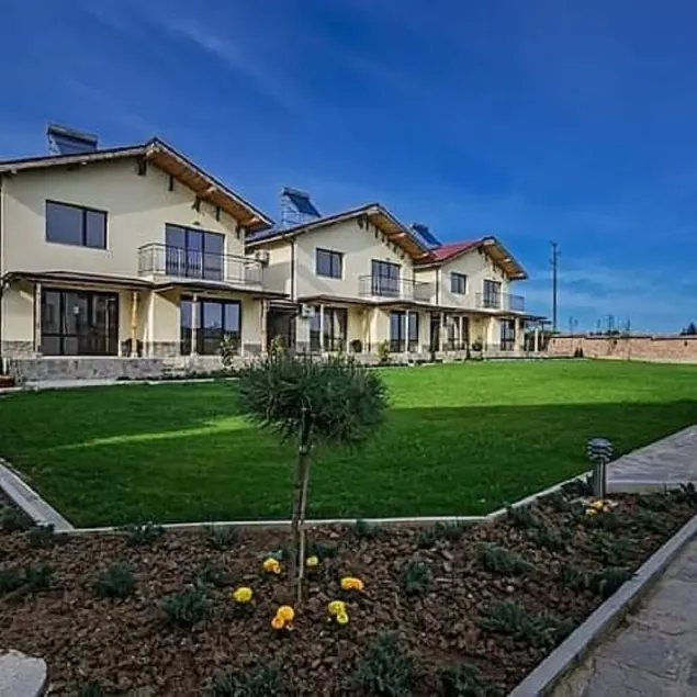 1. Villa aus dem Dorf \"Alex Villas\" - Image 1