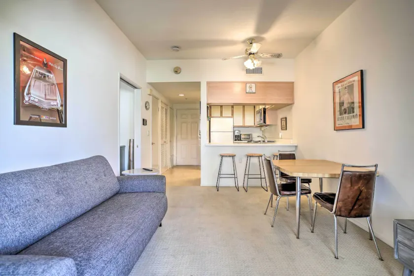 1 Mi to Dtwn Cathedral City: Condo w/ Balcony - Image 1