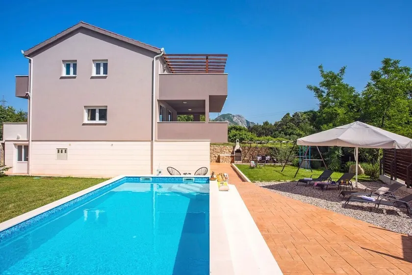 Villa Naklice - Três Quartos Vila, Dormem 7 - Image 1