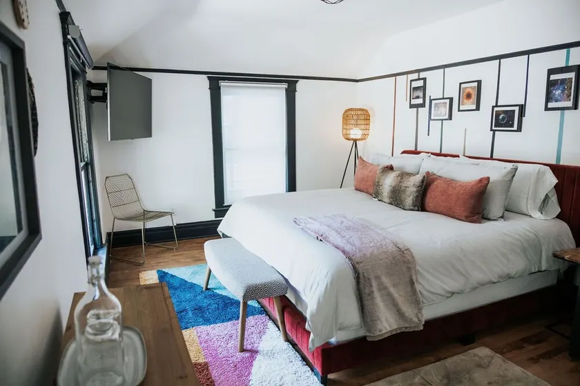 Renovated. Modern. Downtown + 1.5 Miles to Stadium - Image 1