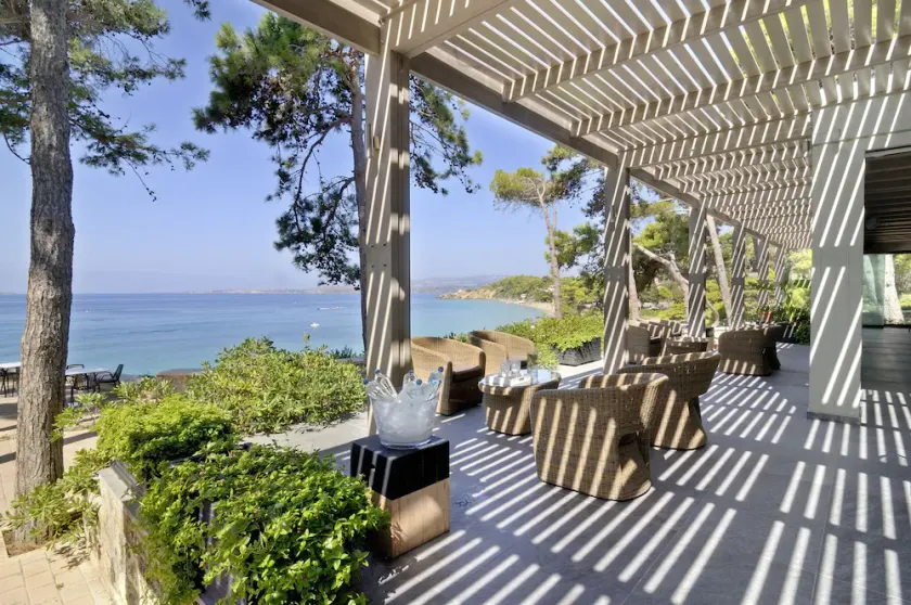 White Rocks Hotel Kefalonia - Image 1