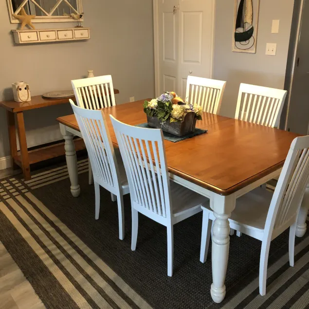 Beautiful 2 bedroom suite with full amenities at Village by the Sea - Image 1