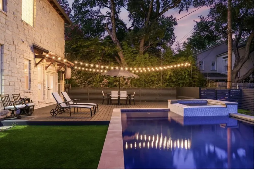 Central Austin Home w/ Pool/Spa / 5 mins Downtown  - Image 1