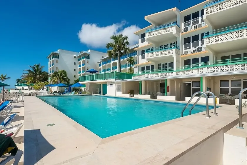 Relaxing Suite Stay Near the Beach! Kitchen, Free Parking, Onsite Pool, & Gym! - Image 1