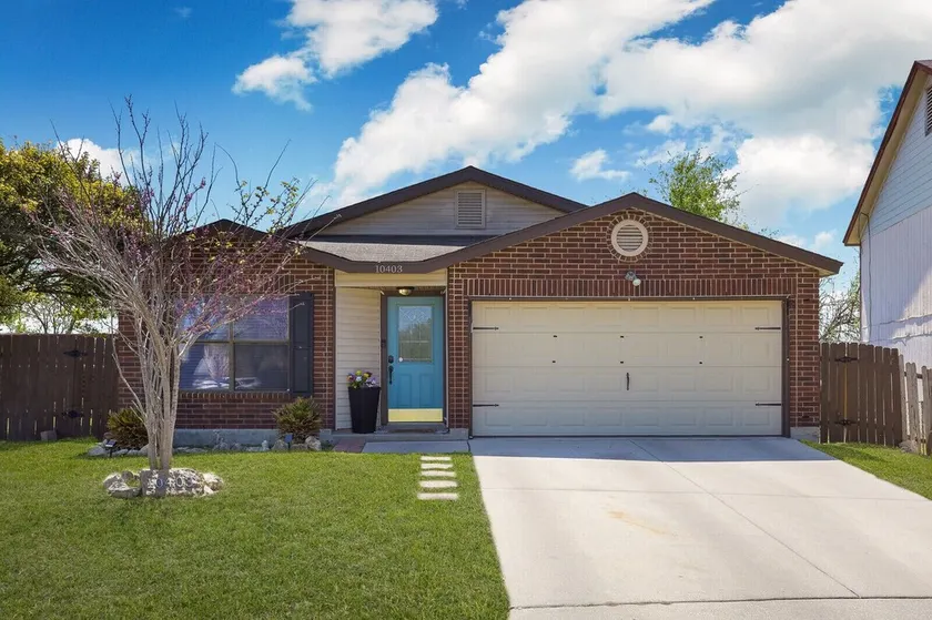 Home near Sea World & Lackland - Image 1