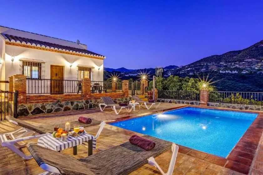 Villa Miracosta - Dois Quartos Vila, Dormem 4 - Image 1