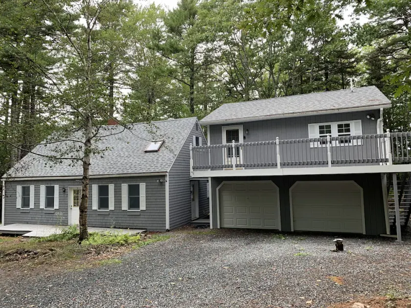 405 Sound Drive House - Image 1