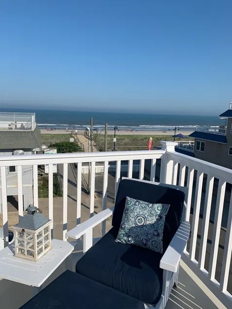 4 Br, 2 Ba Penthouse Condo med havudsigt-Beach Block-Heart of Sea Isle City - Image 1