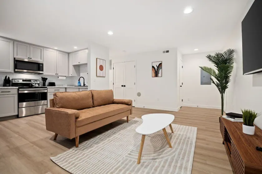 The Silo 4 - Cozy Retreat - Image 1