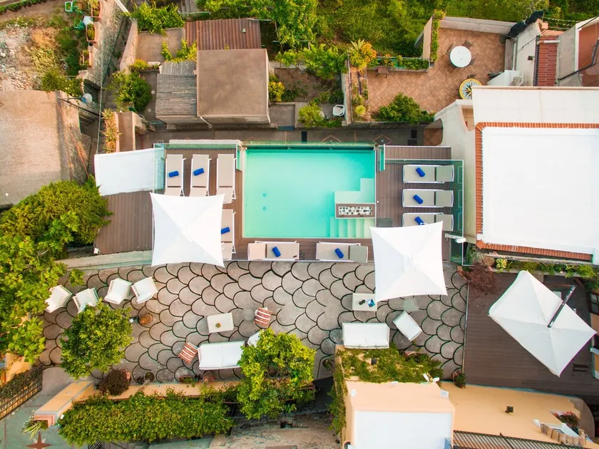 Villa Zeus - Image 1