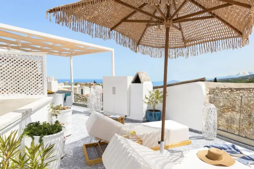 Roof Garden-Panoramic View and Jacuzzi - Image 1