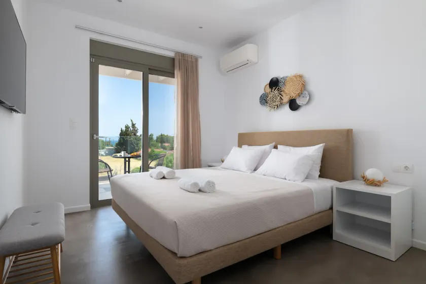 3 charming newly built semi-detached luxury villas 200m from the sea - Image 1