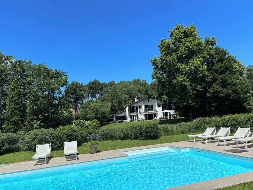 Magnifique maison / 6.000 m2 Vue splendide Clim Piscine chauffée Home Cinéma - Image 1