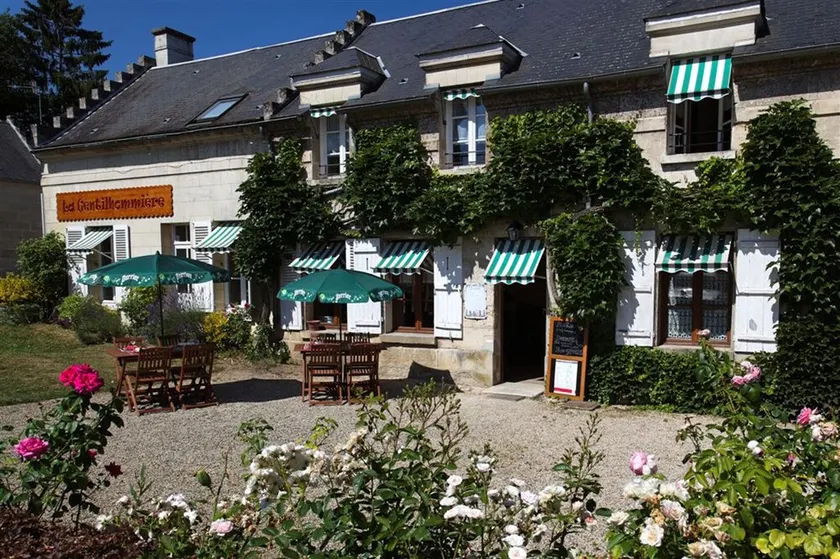 Gîte 10 lits, 5 chambres, 5 sdb, wc privés - Image 1