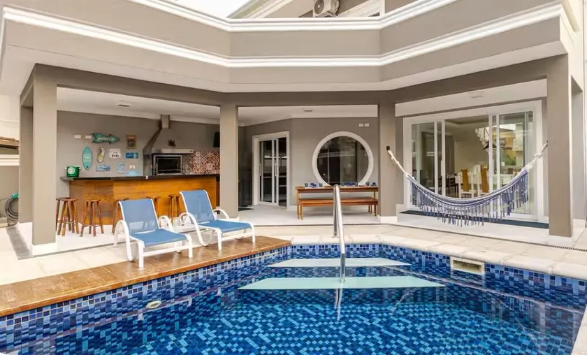 Casa de 12 a 15 personas, poco uso, hermosa, mesa de billar, sauna, piscina, espacio para niños - Image 1