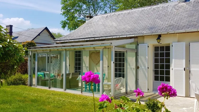 Cocooning bubble and immersive veranda in a green setting 100m from the beach - Image 1
