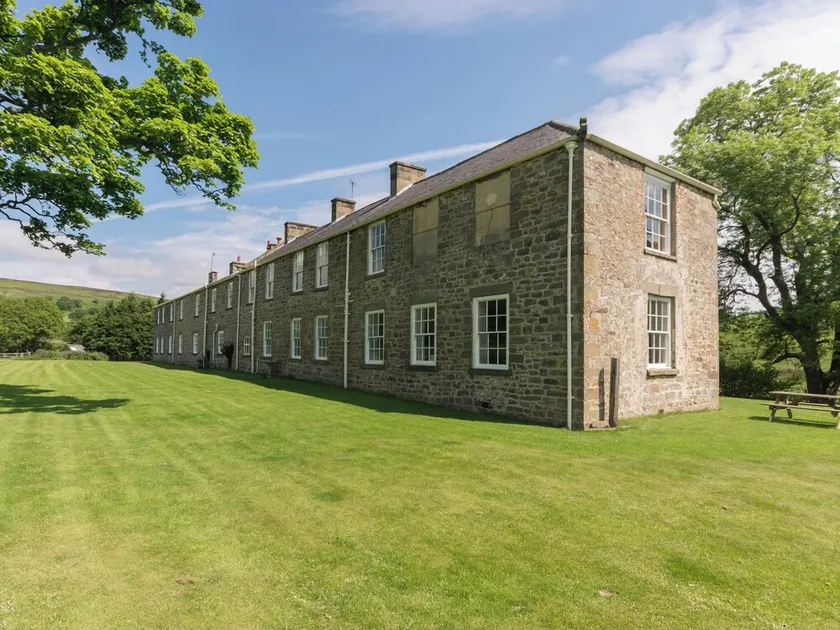 8 bedroom accommodation in Kildale, near Stokesley - Image 1