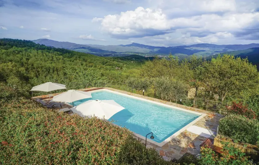 Traumhaftes Haus in Poppi mit privatem Swimmingpool, der drinnen oder draußen. - Image 1