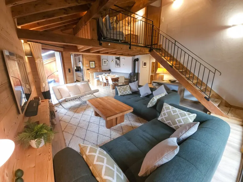 Cabaña en el corazón de St Martin de Belleville, cerca del telesquí, 5 habitaciones, 112 m² - Image 1