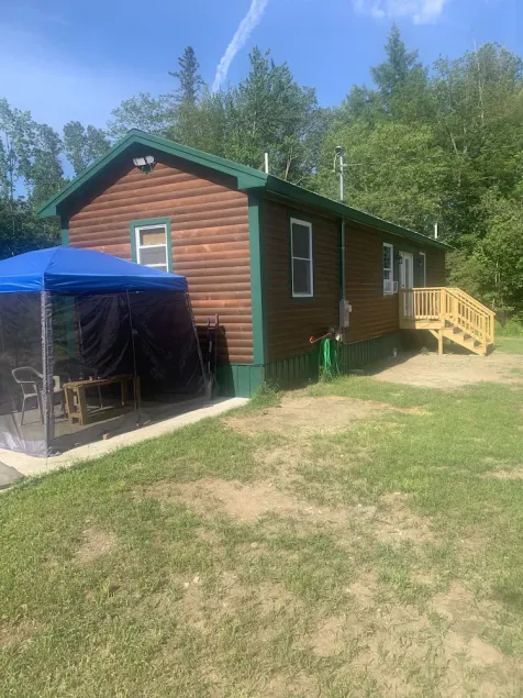 Cozy cabin with direct atv/snowmobile trail access - Image 1