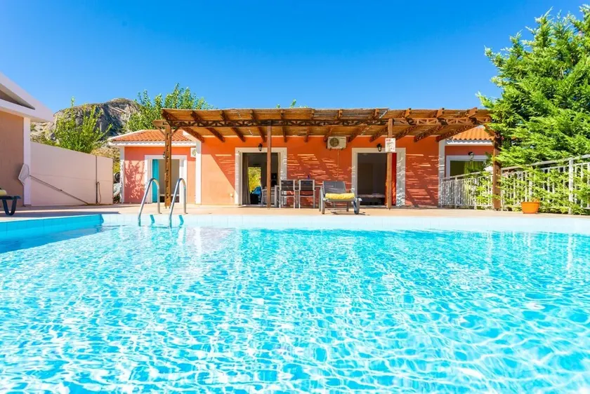 Villa Cherry - Image 1