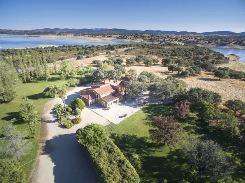 Santa Cruz de Alarza, a place to enjoy nature - Image 1