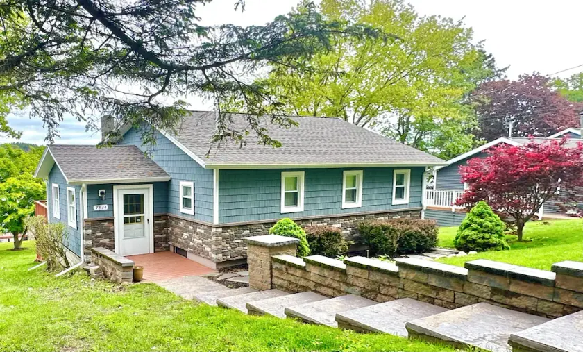PORT BAY - WOLCOTT, NY<br>WATERFRONT COTTAGE VERMIETUNG<br><br>HUNDE ERLAUBT - (KEINE KATZEN)<br> - Image 1