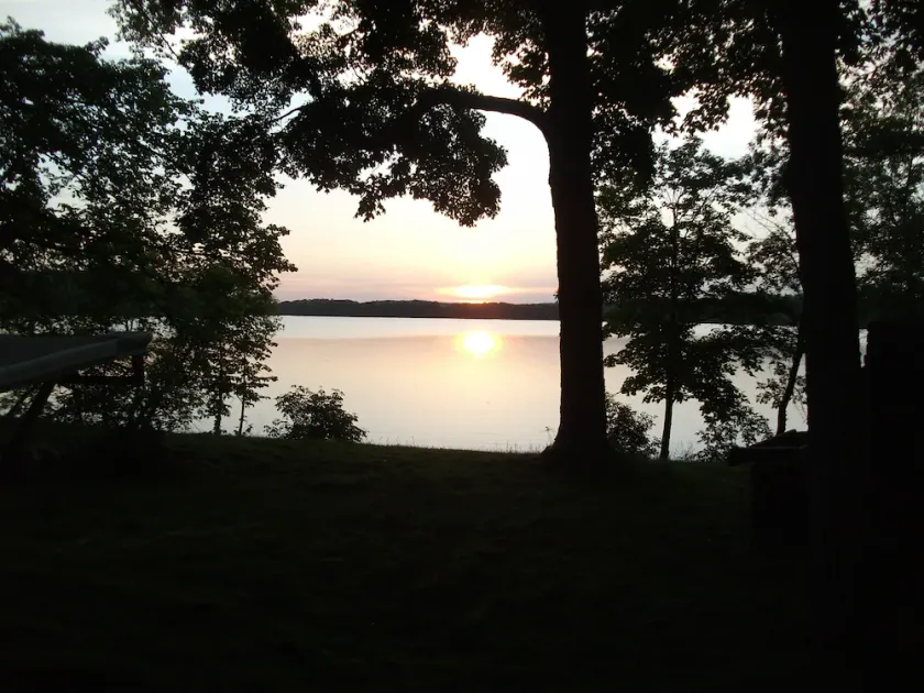 Serene And Quiet Setting That Is Family Friendly. - Image 1