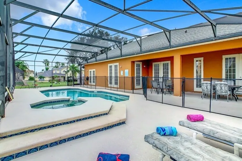 Disney Dream! 10 Mins Away+Game Room, Pool & Hot Tub! - 101 Happy Memories Villa - Image 1