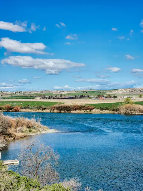 Stunning Riverfront home- River access with Hot Tub & Game Room! - Image 1